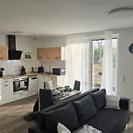 Apartmán With Balcony & Parking - Apolonialiving Karlsruhe