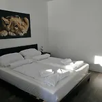 Apartmán With Balcony & Parking - Apolonialiving *