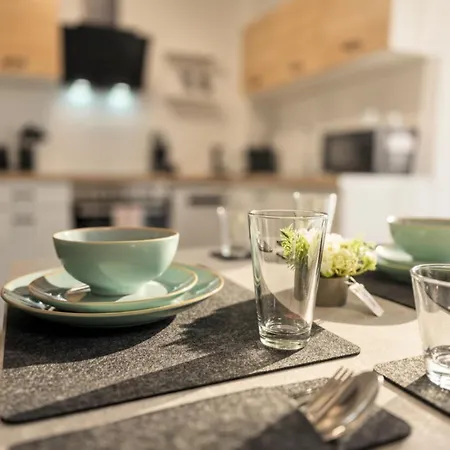 Modern Living Nearby Rheinhafen Mit Balkon Und Parken - Apolonia Living