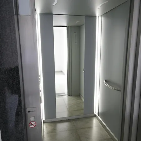 With Balcony & Parking - Apolonialiving شقة *