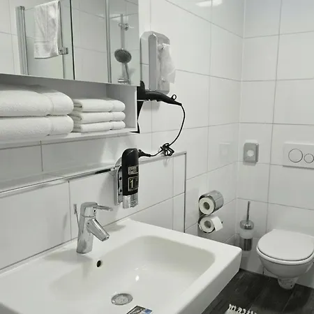 With Balcony & Parking - Apolonialiving شقة *